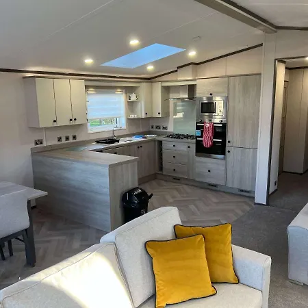 Blue Bell Lodge With Hot Tub Malton Little Habton Extérieur photo