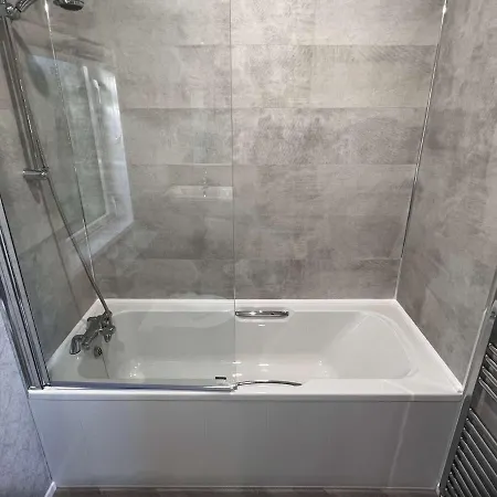 Blue Bell Lodge With Hot Tub Malton Little Habton Extérieur photo