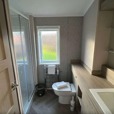 Blue Bell Lodge With Hot Tub Malton Little Habton Extérieur photo